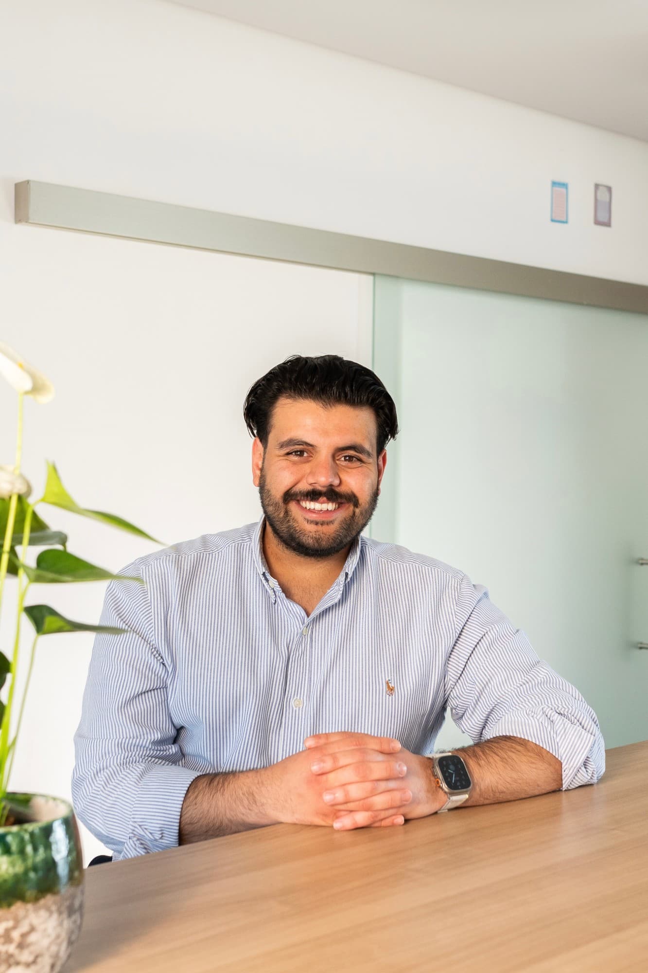 Hüsnü Güley, Gründer von Hue.HYRE Consulting